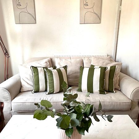 Charming, Renovated Residence In Willesden Green Londres Exterior foto